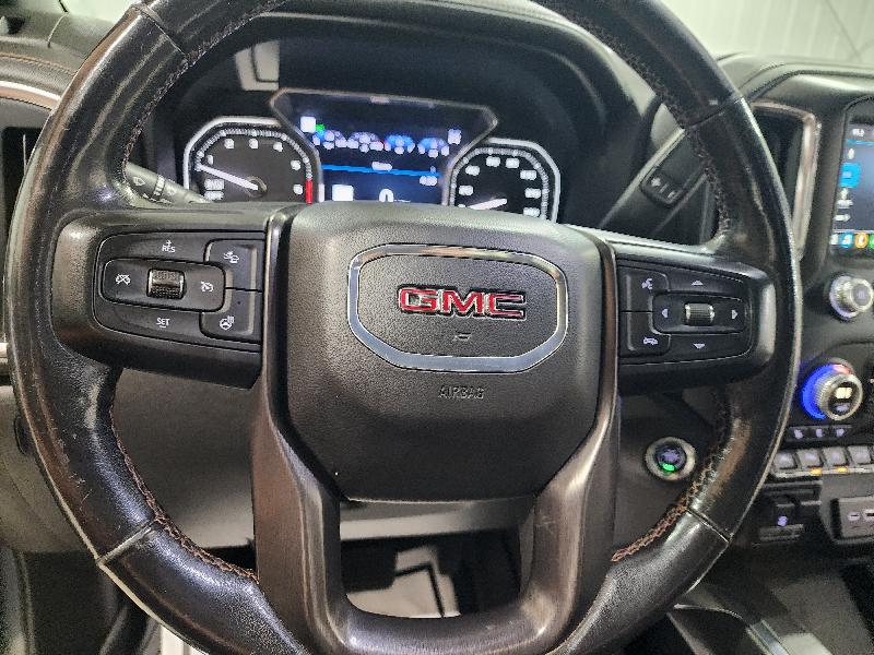 GMC Sierra 1500 4WD Crew Cab 147" AT4 2019