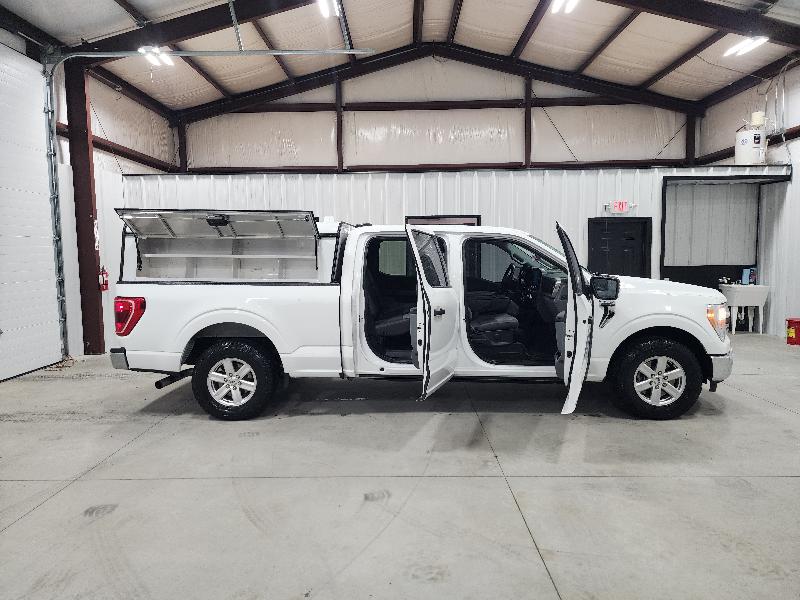 Ford F-150 2WD SuperCrew 145" XLT 2021