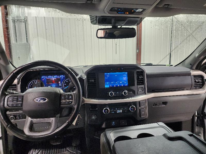 Ford F-150 2WD SuperCrew 145" XLT 2021