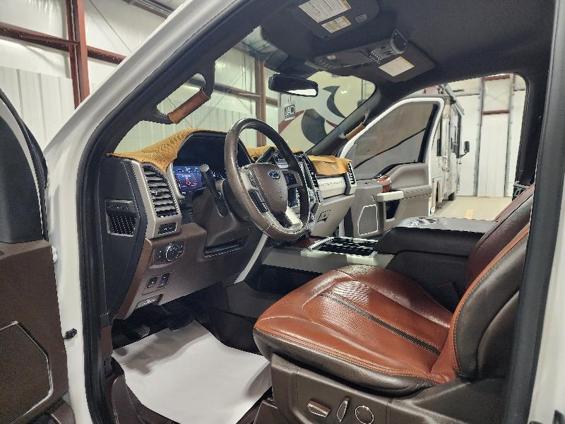 Ford Super Duty F-250 SRW King Ranch 4WD Crew Cab 8' Box 2020