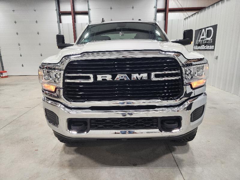 RAM 2500 Big Horn 4x4 Crew Cab 8' Box 2021