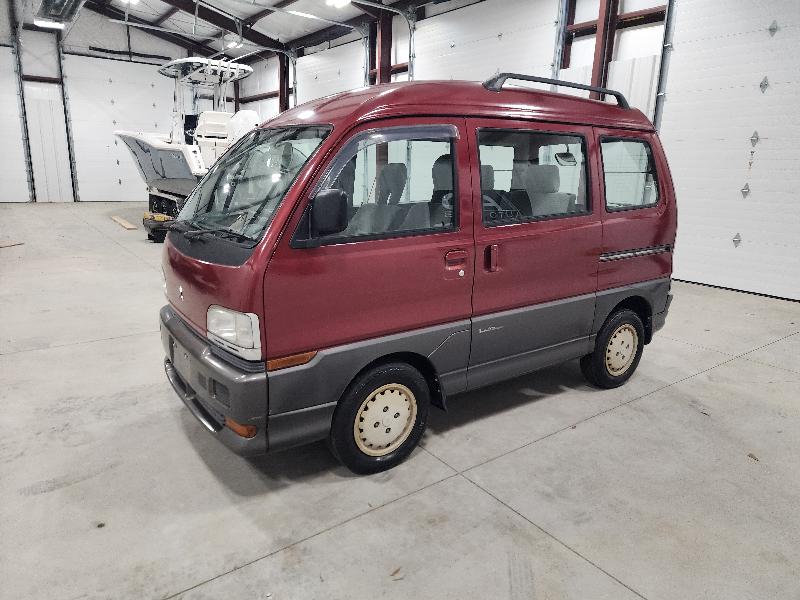 Mitsubishi Bravo  1996