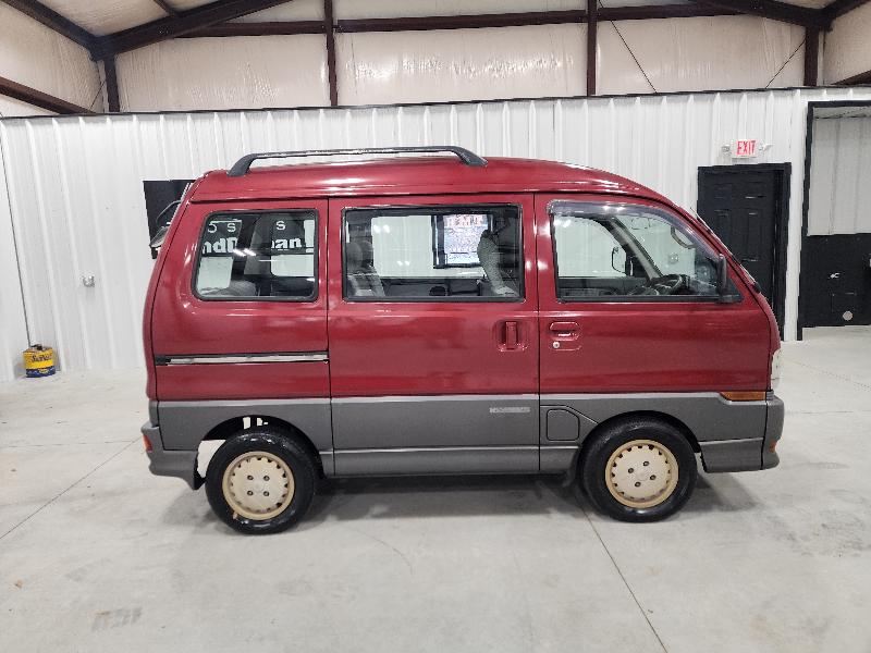 Mitsubishi Bravo  1996