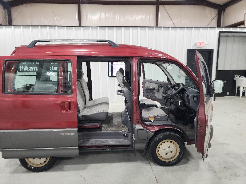 Mitsubishi Bravo  1996