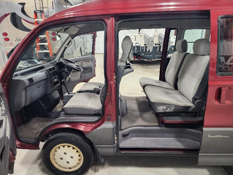 Mitsubishi Bravo  1996