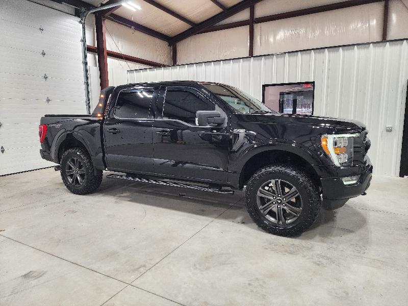 Ford F-150 4WD SuperCrew 145" XLT 2021