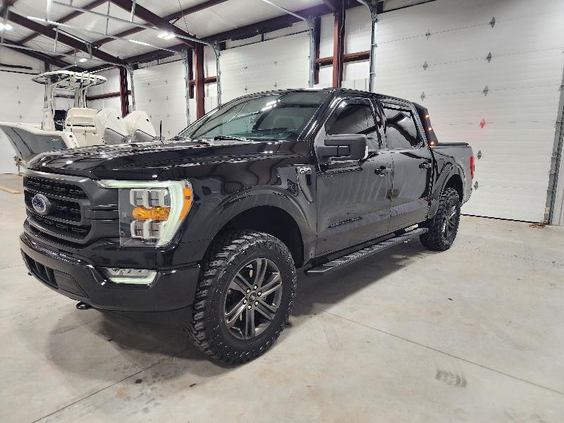 Ford F-150 4WD SuperCrew 145" XLT 2021