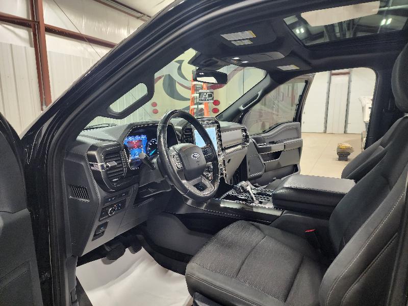 Ford F-150 4WD SuperCrew 145" XLT 2021