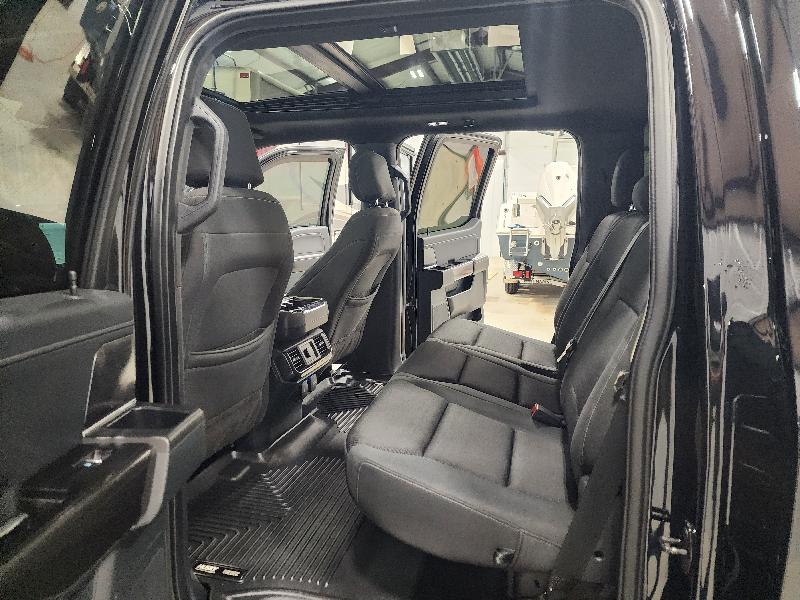 Ford F-150 4WD SuperCrew 145" XLT 2021