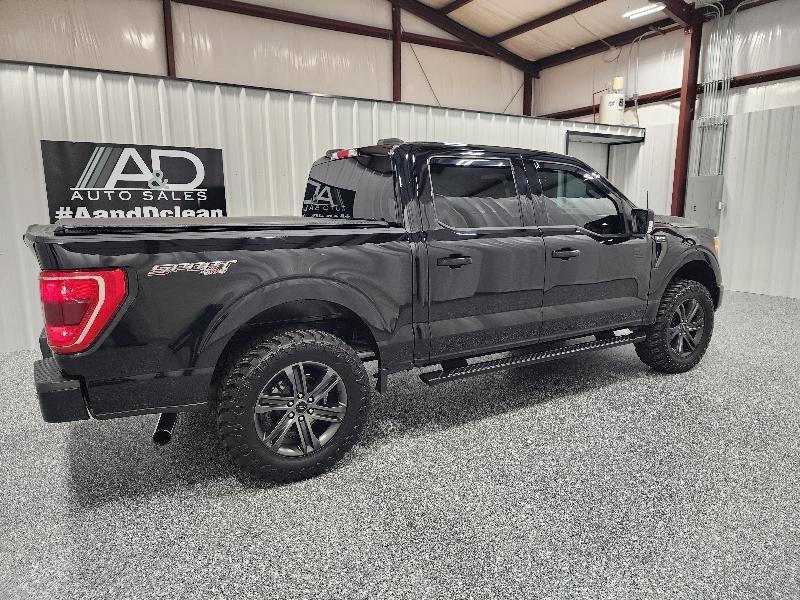 Ford F-150 4WD SuperCrew 145" XLT 2021