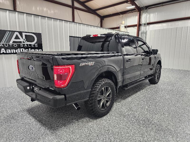 Ford F-150 4WD SuperCrew 145" XLT 2021