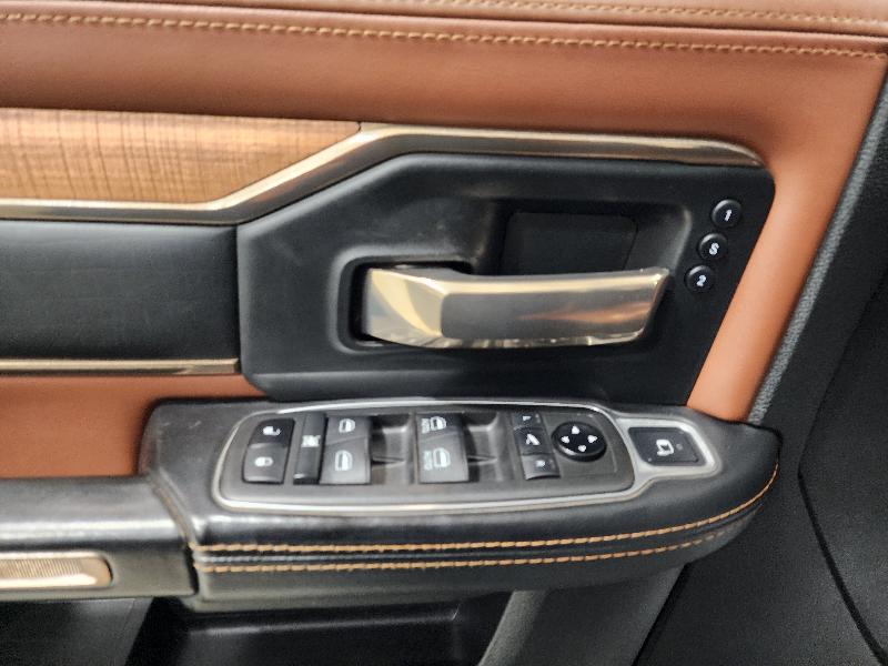 RAM 3500 Longhorn 4x4 Mega Cab 6'4" Box 2021