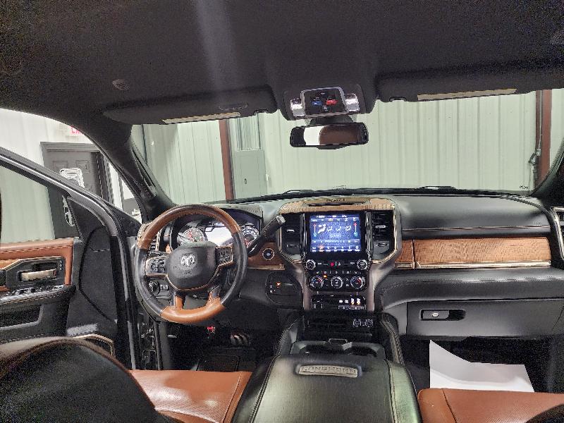 RAM 3500 Longhorn 4x4 Mega Cab 6'4" Box 2021