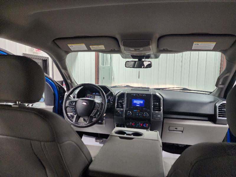 Ford F-150 4WD SuperCrew 145" XLT 2019