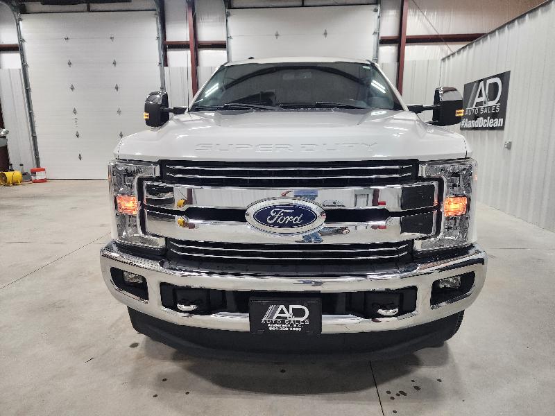 Ford Super Duty F-350 SRW 4WD Crew Cab 156" Lariat 2018