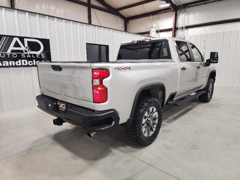 Chevrolet Silverado 2500HD 4WD Crew Cab 159" Custom 2022