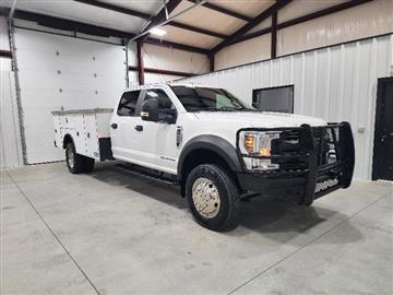 2019 Ford Super Duty F-550 DRW 2WD Crew Cab 200" WB 84" CA XL