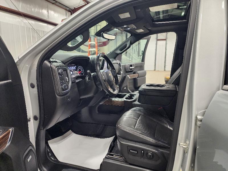 Chevrolet Silverado 3500HD 4WD Crew Cab 159" High Country 2020