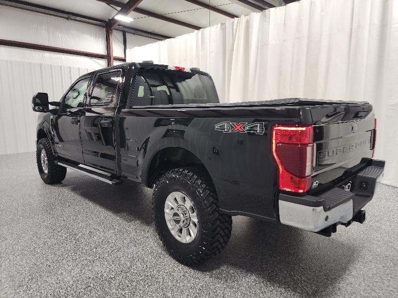 Ford Super Duty F-250 SRW XLT 4WD Crew Cab 6.75' Box 2022