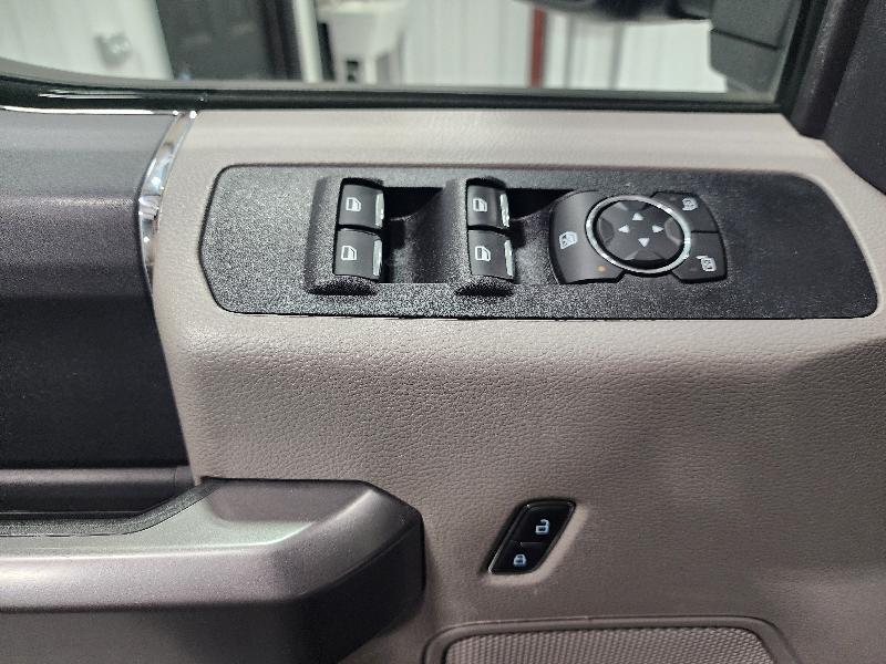 Ford Super Duty F-250 SRW XLT 4WD Crew Cab 6.75' Box 2022