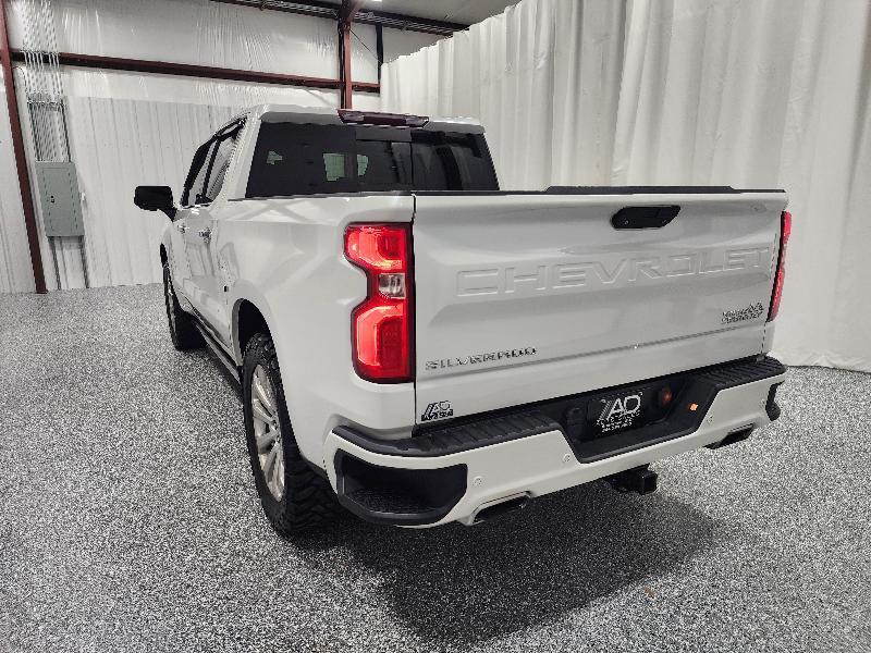 Chevrolet Silverado 1500 4WD Crew Cab 147" High Country 2019