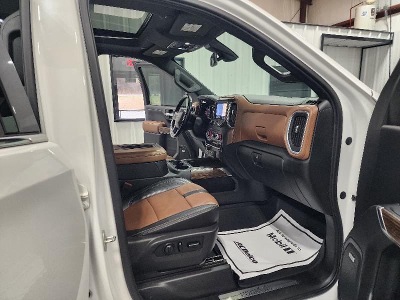 Chevrolet Silverado 1500 4WD Crew Cab 147" High Country 2019