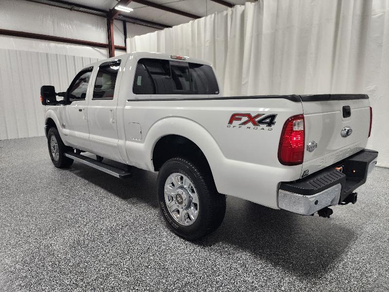 Ford Super Duty F-250 SRW 4WD Crew Cab 156" King Ranch 2016