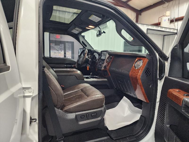 Ford Super Duty F-250 SRW 4WD Crew Cab 156" King Ranch 2016