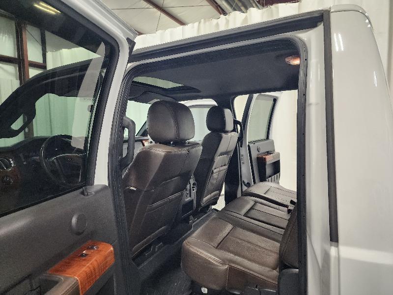 Ford Super Duty F-250 SRW 4WD Crew Cab 156" King Ranch 2016