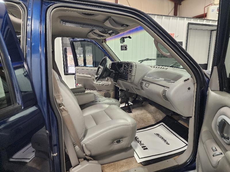 Chevrolet Suburban LT 1995