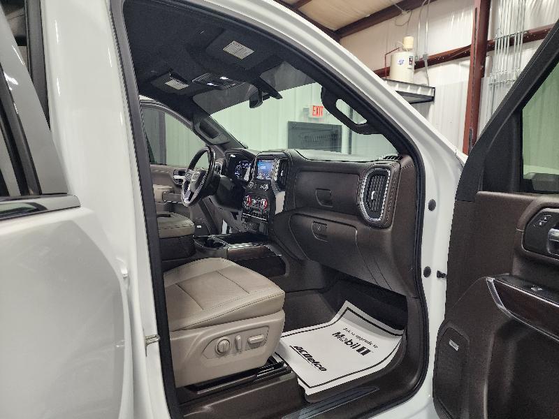 GMC Sierra 3500HD 4WD Crew Cab 159" SLT 2022