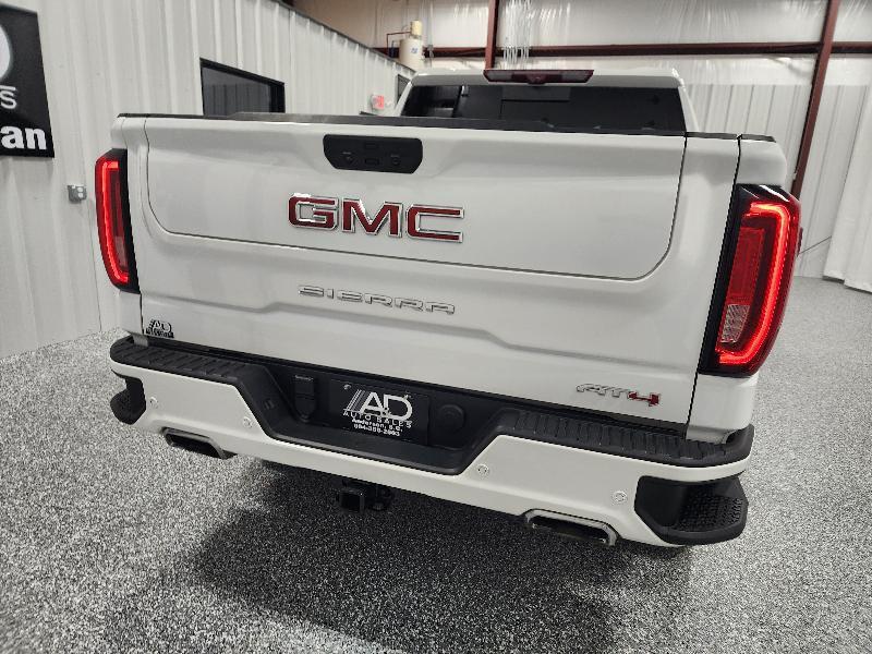 GMC Sierra 1500 4WD Crew Cab 147" AT4 2020