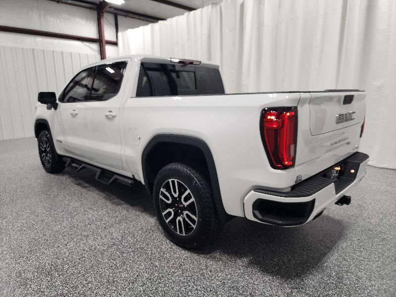 GMC Sierra 1500 4WD Crew Cab 147" AT4 2020