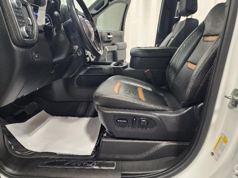GMC Sierra 1500 4WD Crew Cab 147" AT4 2020