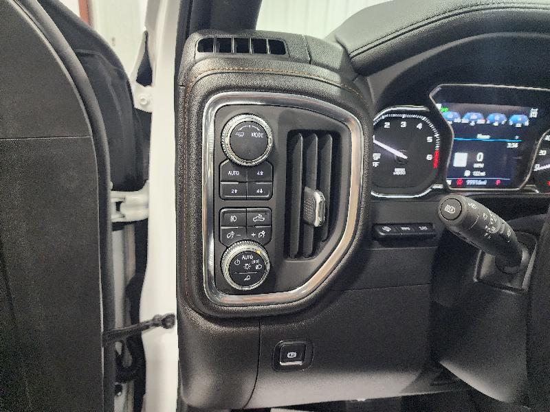GMC Sierra 1500 4WD Crew Cab 147" AT4 2020