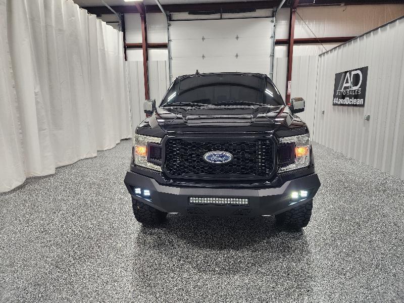 Ford F-150 4WD SuperCrew 145" XLT 2020