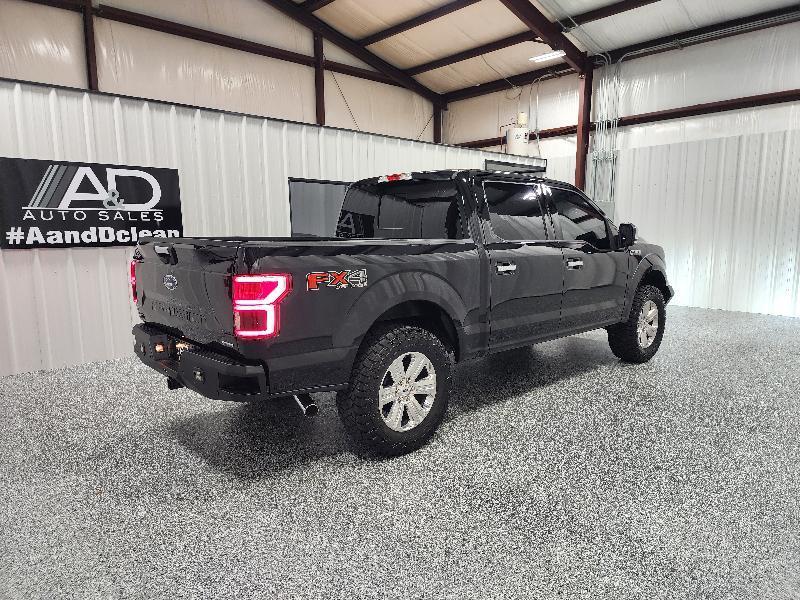 Ford F-150 4WD SuperCrew 145" XLT 2020