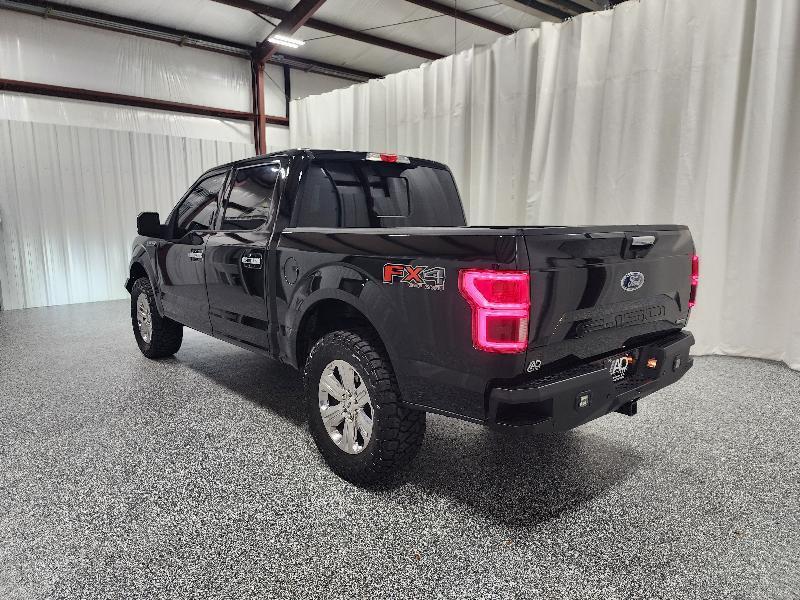 Ford F-150 4WD SuperCrew 145" XLT 2020