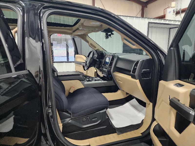 Ford F-150 4WD SuperCrew 145" XLT 2020