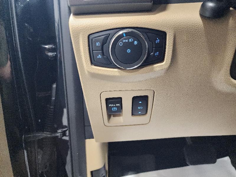 Ford F-150 4WD SuperCrew 145" XLT 2020