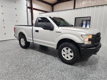 2016 Ford F-150 4WD Reg Cab 141" XL