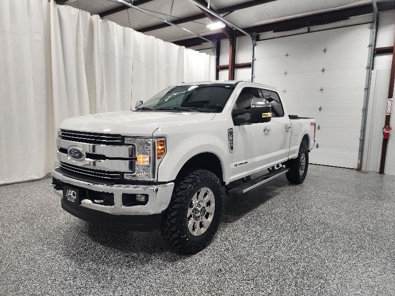 Ford Super Duty F-350 SRW King Ranch 4WD Crew Cab 8' Box 2018
