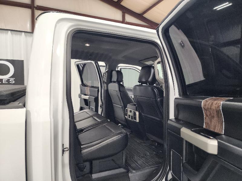 Ford Super Duty F-350 SRW King Ranch 4WD Crew Cab 8' Box 2018