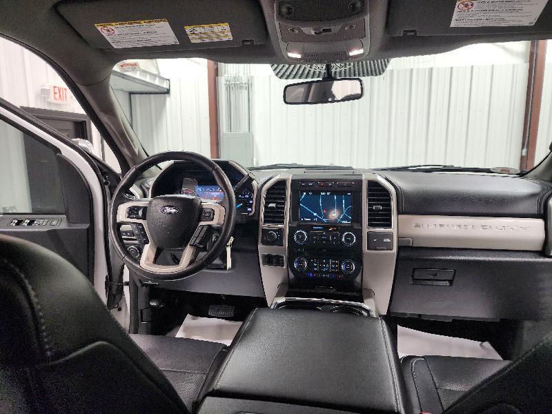 Ford Super Duty F-350 SRW King Ranch 4WD Crew Cab 8' Box 2018