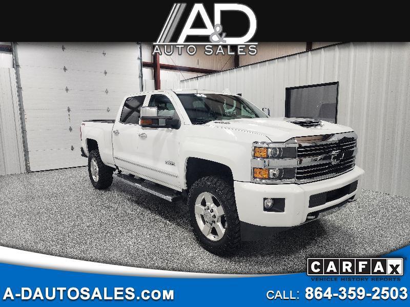 2017 Chevrolet Silverado 2500HD 4WD Crew Cab 153.7" High Country