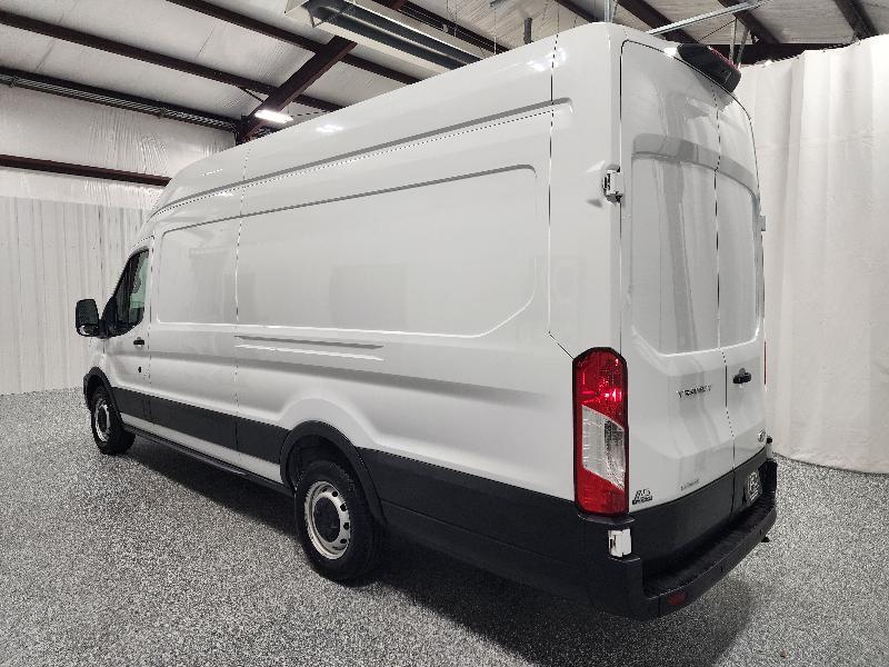 Ford Transit Cargo Van T-350 148" EL Hi Rf 9500 GVWR RWD 2022