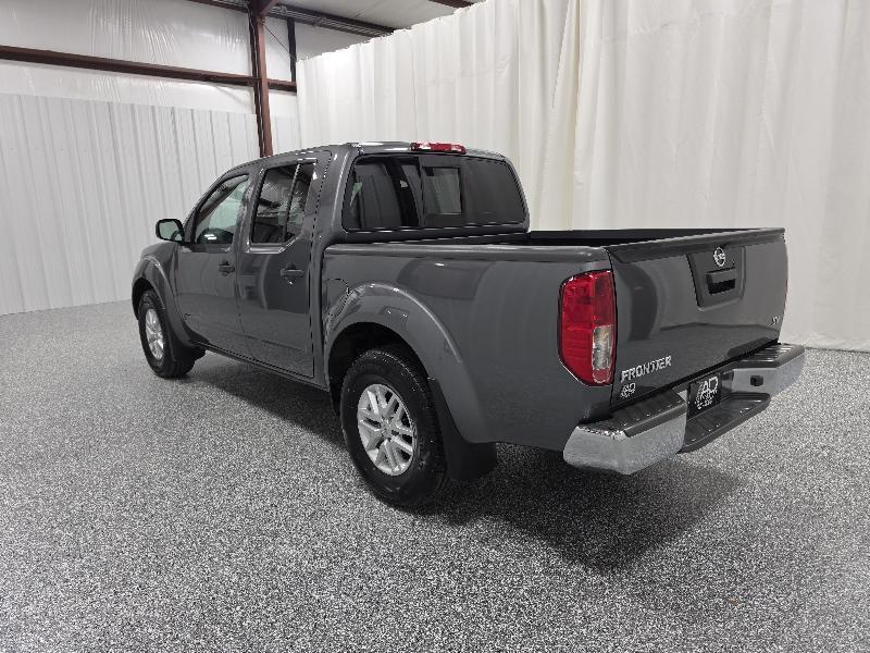 Nissan Frontier Crew Cab 4x2 SV Auto 2020