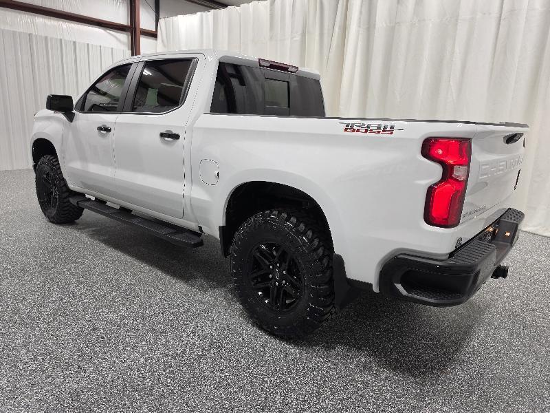 Chevrolet Silverado 1500 4WD Crew Cab 147" LT Trail Boss 2024