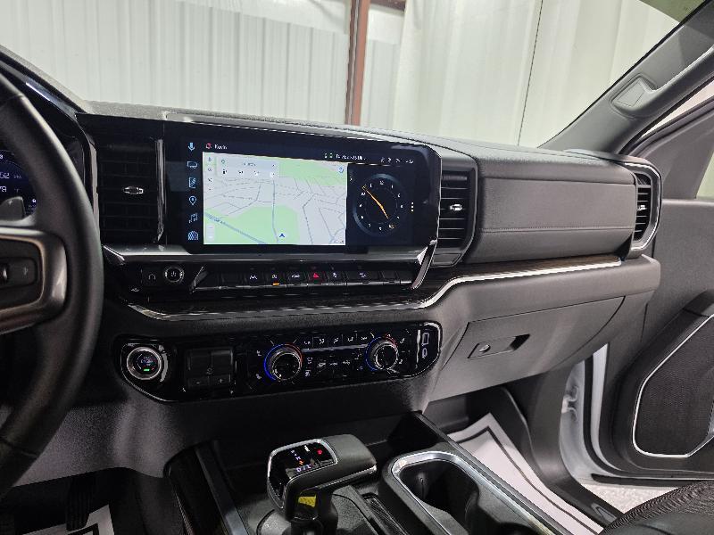 Chevrolet Silverado 1500 4WD Crew Cab 147" LT Trail Boss 2024