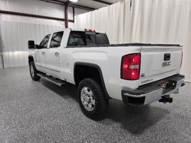GMC Sierra 2500HD 4WD Crew Cab 153.7" SLT 2016
